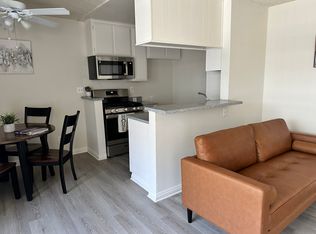 7519 Vassar, Canoga Park, CA 91303