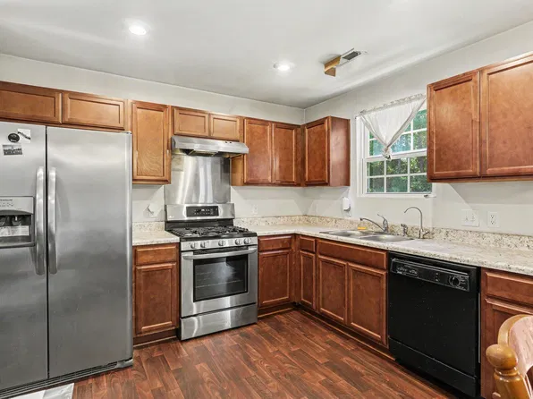 417 Little Joe Ct, Wendell, NC 27591