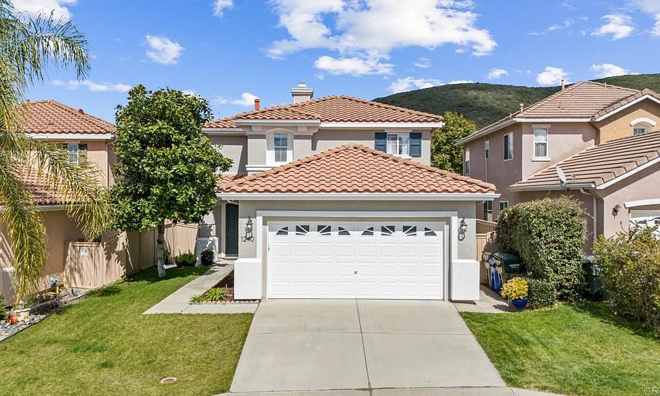 1st image of 1240 Avenida Amistad