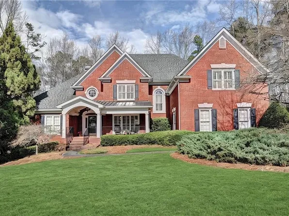7040 Laurel Oak Dr, Suwanee, GA 30024