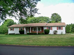 1660 Mulberry Ln, Fairview, PA 16415