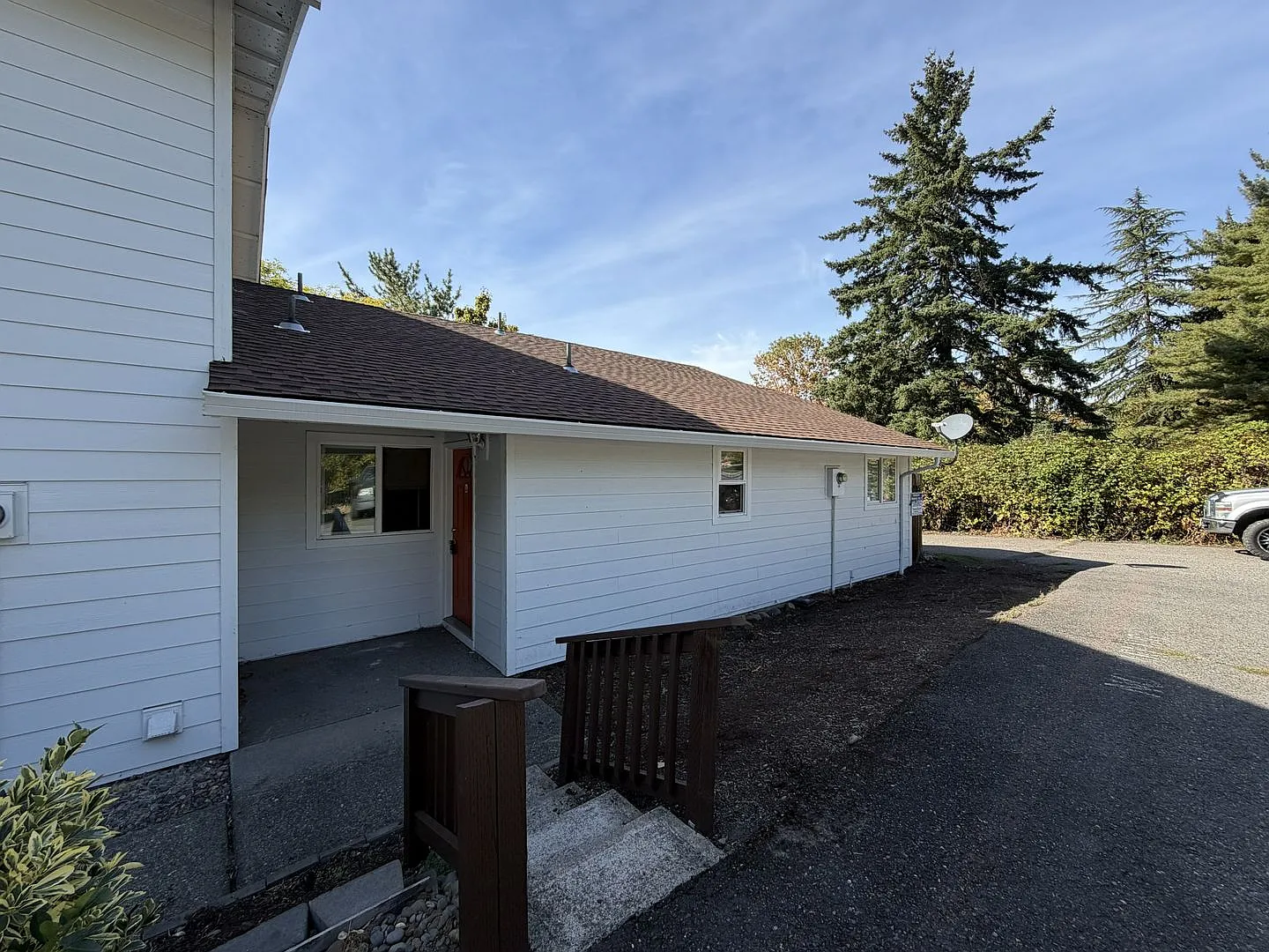 Convenient 3 Bedroom Single-Level Home with Open Living Spaces, Private Primary Suite & Spacious ... — Photo 3