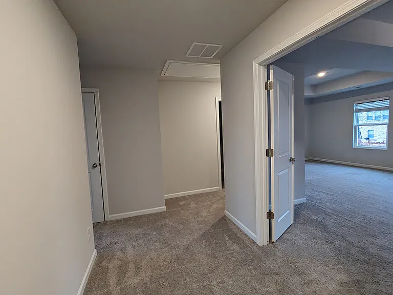241 Clark Lake Ln — Photo 4