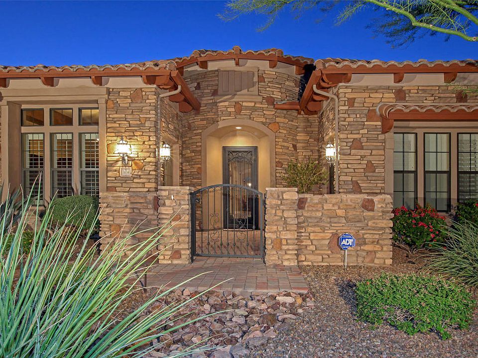 1st image of 3634 N Boulder Canyon St