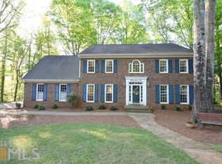 3710 Windhurst Dr, Lilburn, GA 30047