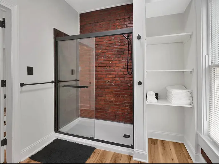 521 E Water St #2 — Photo 5