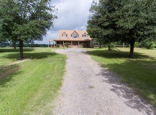 8430 Ridgewood Dr, Montgomery, TX 77356