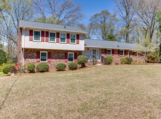 202 Dellrose Cir, Taylors, SC 29687