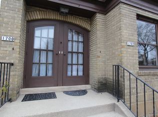 1700 E Marion St #1702, Milwaukee, WI 53211