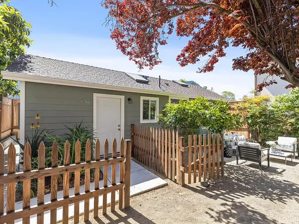 3812 Midvale Ave, Oakland, CA 94602