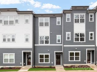 Context at Oakhurst, Charlotte, NC 28205