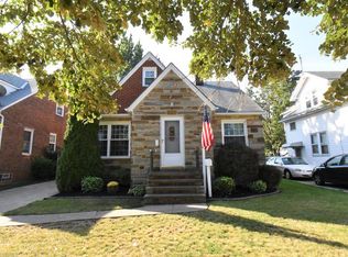 20300 Tracy Ave, Euclid, OH 44123