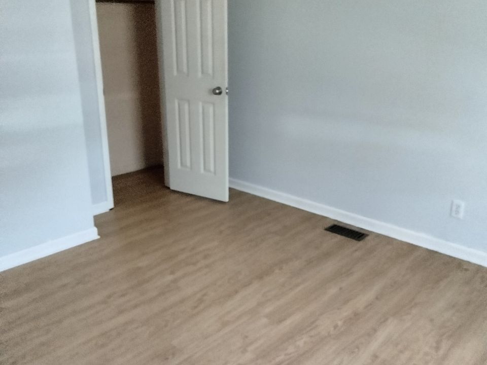 1st image of 8524 Maplewood Trl