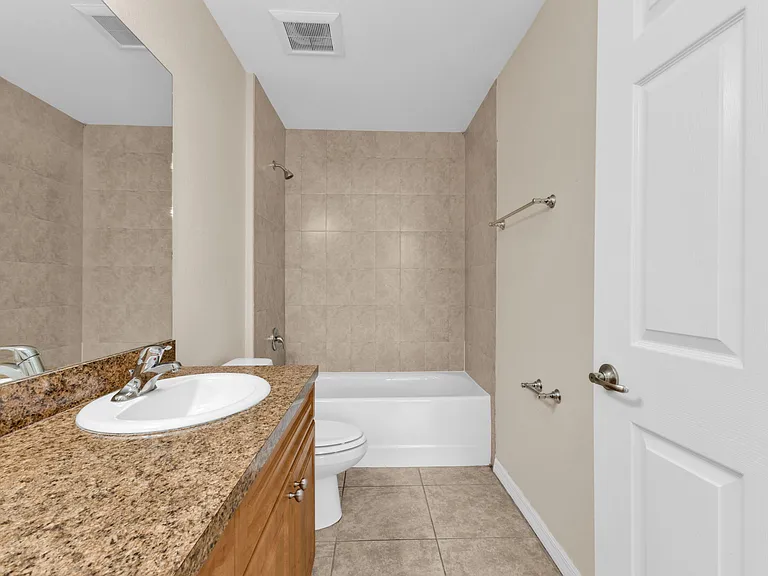 Sunnydell Commons II — Photo 14
