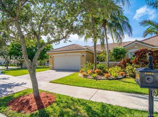 1681 Orion Ln, Weston, FL 33327