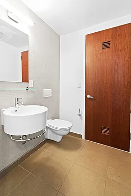 Rented by HomeDax Real Estate | media 8