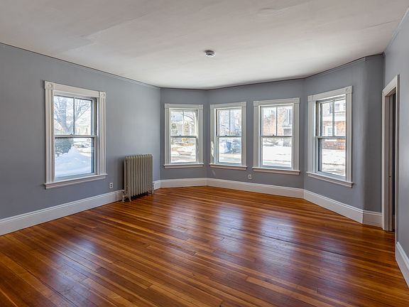 5th image of 5 Lothrop St #1FF