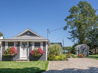 28 Osborne Ave, Wareham, MA 02571