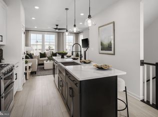 10026 Harper Vale Rd, Montgomery Village, MD 20886