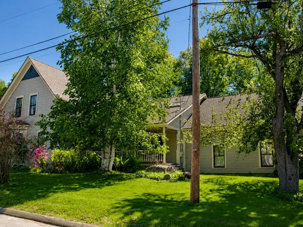 11 High Street, Rangeley, ME 04970
