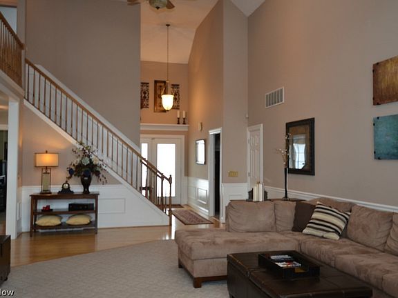 4th image of 4534 Bellerive Way