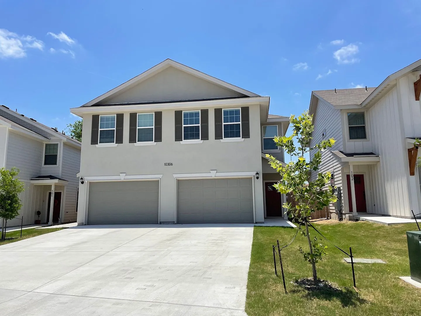 10306 Lynwood Branch — Photo 1