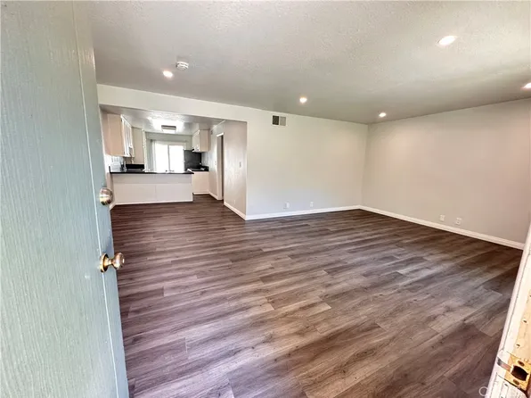 17844 Linda Dr #33, Yorba Linda, CA 92886