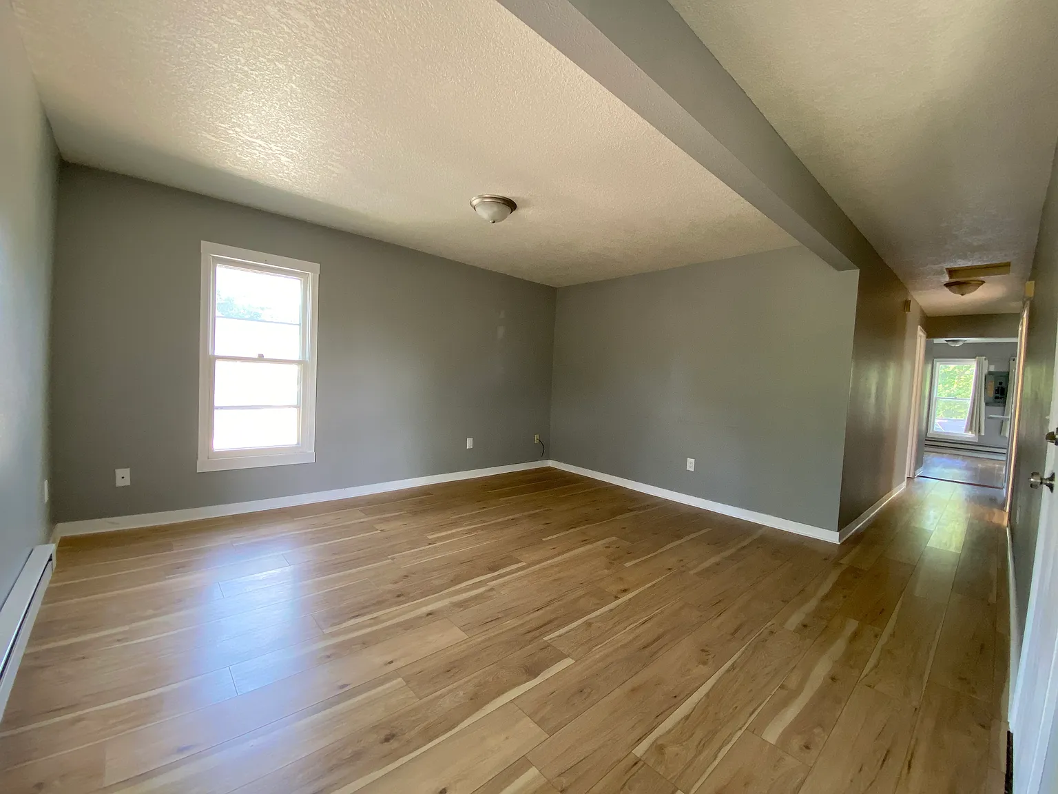 2 bed, 1200 sqft, $1,400 — Photo 3