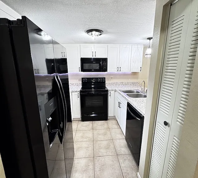 10128 Lake Oak Cir — Photo 5
