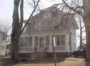 518 Locust St, Waterloo, IA 50702