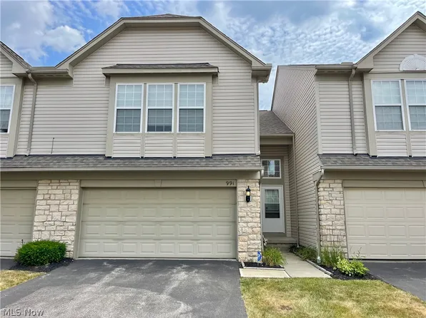 991 Croghan Way, Akron, OH 44321