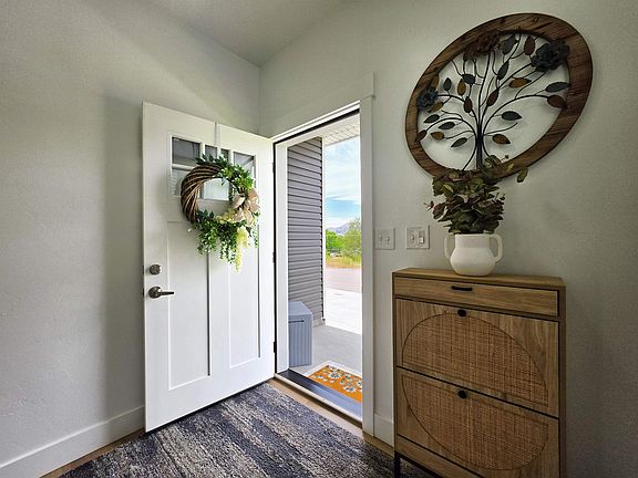 3rd image of 1138 Wall St