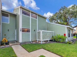 404 Lakewood Ct APT 3B, Jupiter, FL 33458
