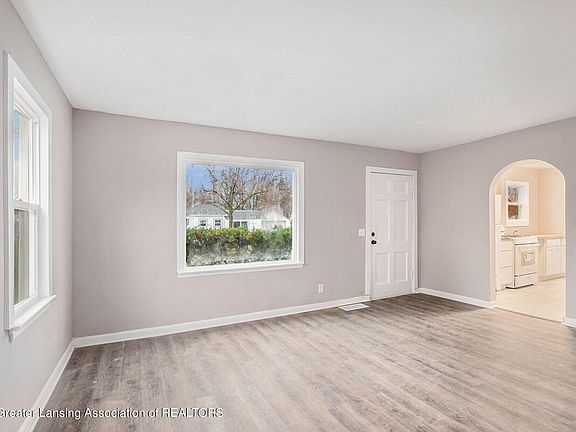 5th image of 1217 Greenwood Ave