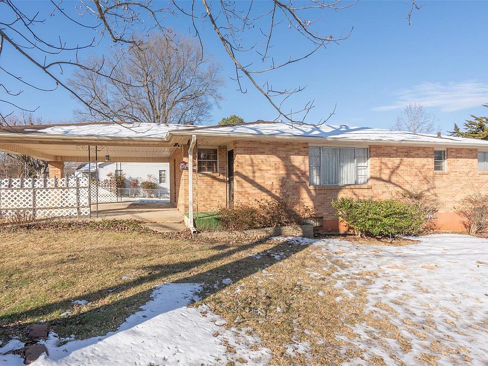 1st image of 1401 Seifert Dr