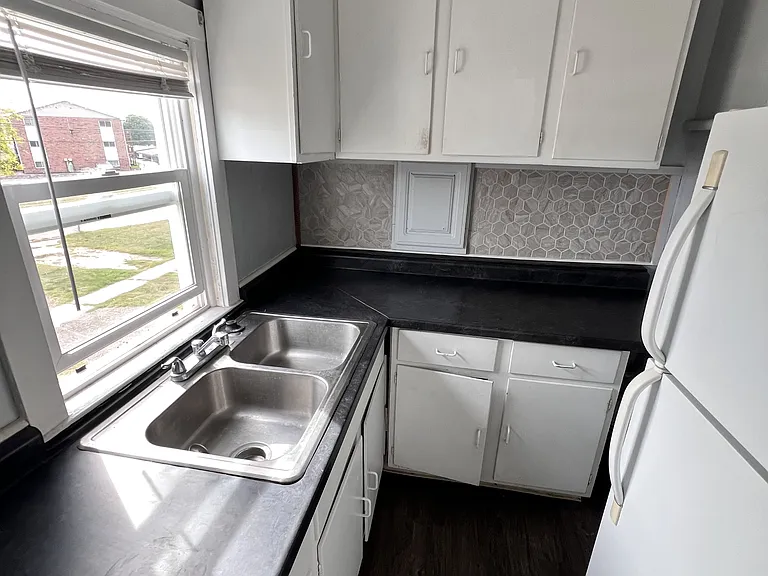 238 S Lincoln St #2 — Photo 4