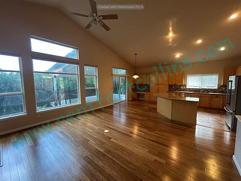 8089 Lighthouse Ln — Photo 27
