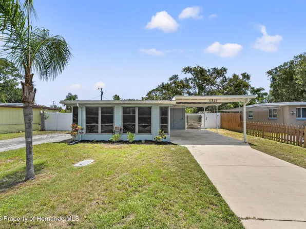 11829 104th St, Largo, FL 33773
