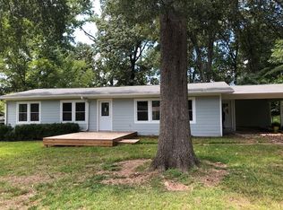 205 Wills Dr, Daingerfield, TX 75638