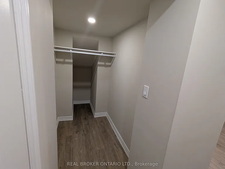 37 Hubner Dr #BASEMENT — Photo 6