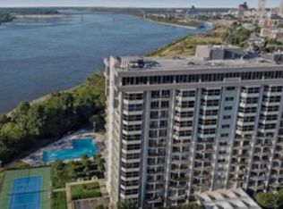 655 S Riverside Dr APT 104, Memphis, TN 38103