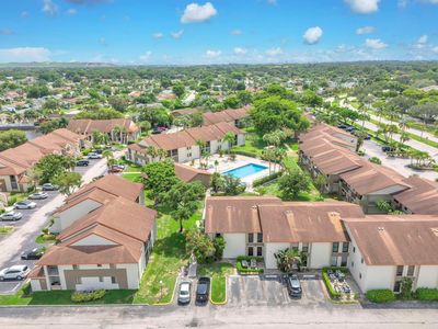 5519 Courtyard Drive #5519, Pompano Beach, FL, 33063