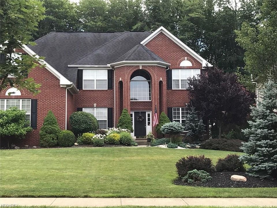 1st image of 1135 W Parkway Blvd