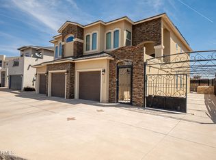 1126 Ismael Robels Way, El Paso, TX 79928