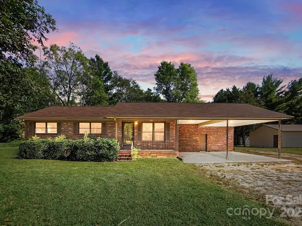 3230 W Innes St, Salisbury, NC 28144