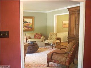 3rd image of 3003 Greenbrook Dr