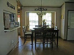 4th image of 1821 Alonsdale Dr
