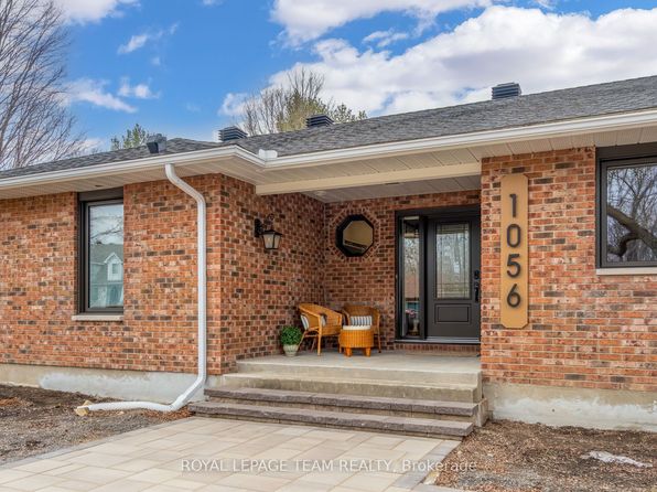 1056 Heenan Ter, Ottawa, ON K4M 1J2