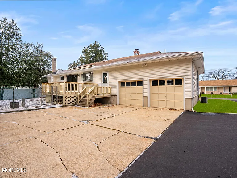 221 Belmar Ave — Photo 26