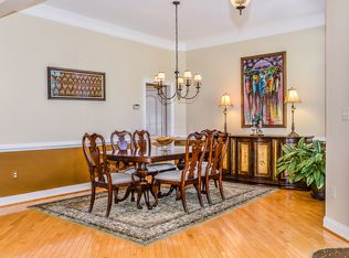 2179 Harithy Dr, Dunn Loring, VA 22027